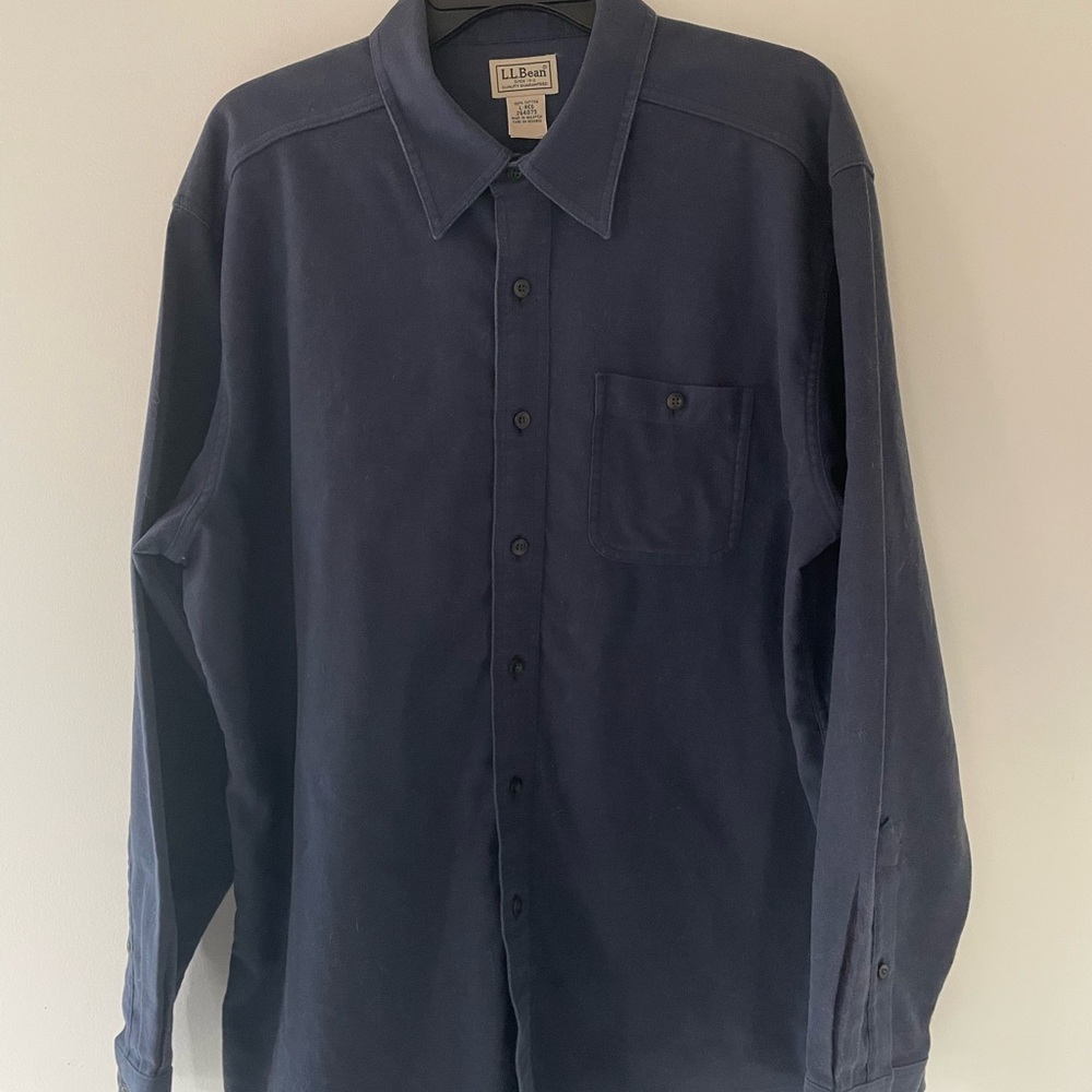 LL Bean Men’s Navy Blue Chamois Heavy Flannel 100% Cotton Large Regular